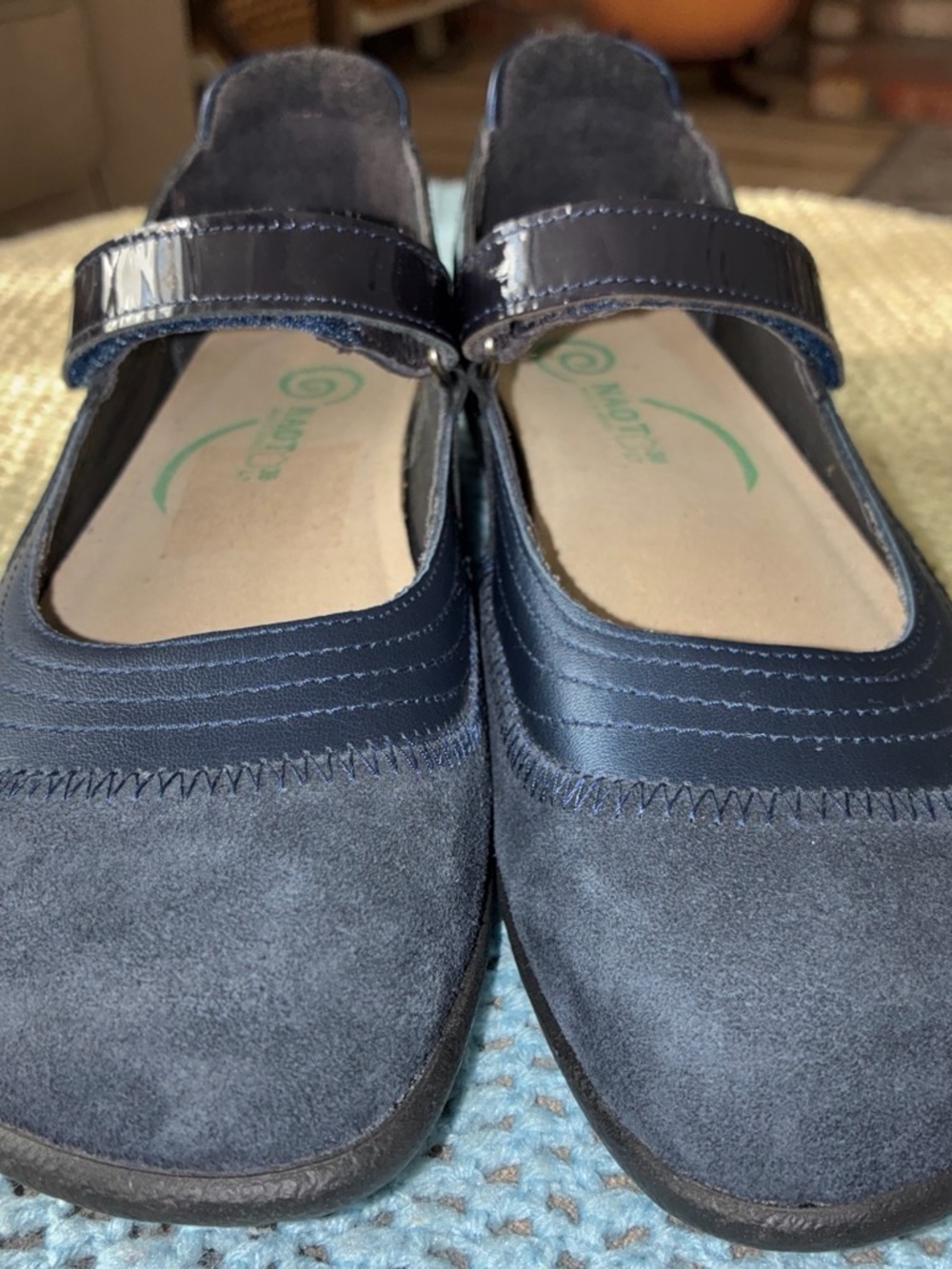NAOT Kirei EUC Navy Blue Mary Jane’s Style With Adjustable Strap. Size 38/US7. - Picture 3 of 11